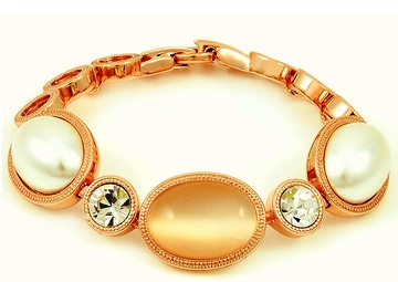 Artina 18K Rose Gold Plated Bracelet Encrusted With Shiny Crystals RRR