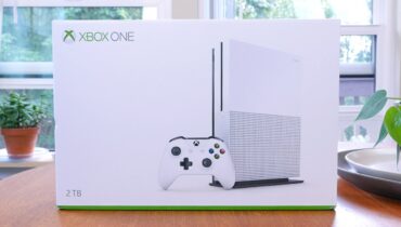 Xbox One S Unboxing, Setup and Impressions